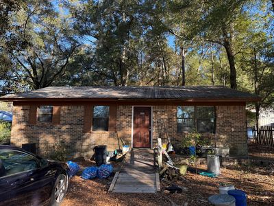 285 Loftin St