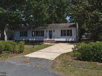 111 Richardson Dr