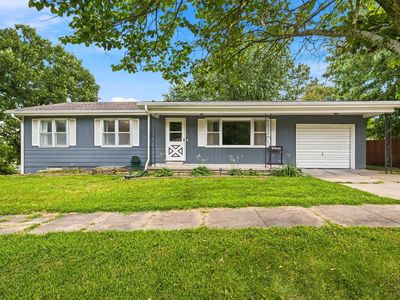 Property at 113 W 7th St, Onaga, KS