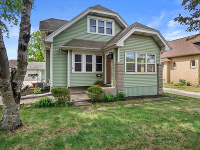 333 W Bender ROAD