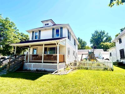 697 N Central Ave