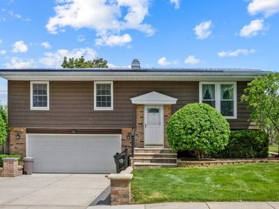 318 Hillcrest Dr