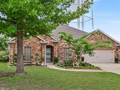 Property at 720 Saddle Ridge Trl, Weatherford, TX