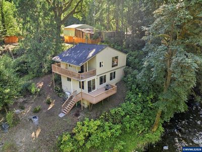 30 N New Bridge Rd