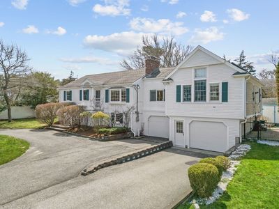 18 Captain Towne Rd