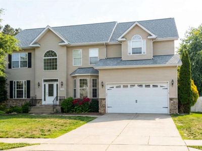 109 Briarwood Cir