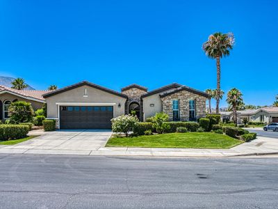 60119 Honeysuckle St