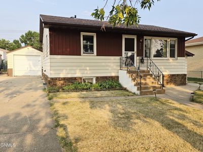 Property at 425 S 16th St, Bismarck, ND