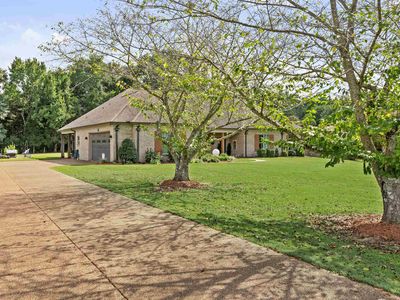 265 Caitlin Dr