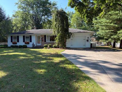 901 Irwin Ave