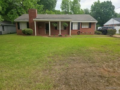 3739 Honeysuckle Rd