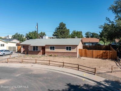 4906 Poquita St