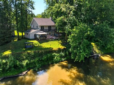 555 W River View Dr