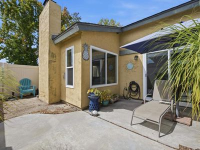 3553 Coconut Way