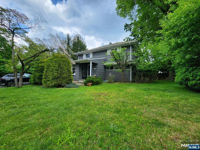 Property at 20 Elmwood Ter, Cresskill, NJ