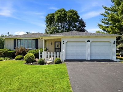 Property at 742 Scovell Dr, Lewiston, NY
