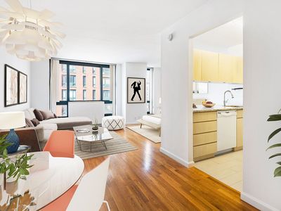 1 Irving Pl APT P19h