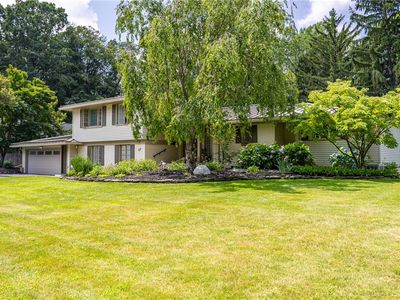 69 Brookwood Rd