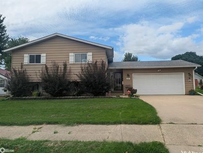 313 Maple St