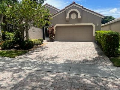 10036 Diamond Lake Road