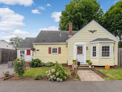 9 Orleans Ave