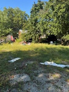 601 Walton Rd