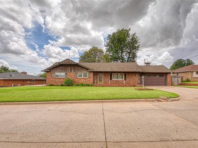 1500 Redstone Dr