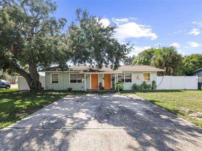 432 DOGWOOD COURT