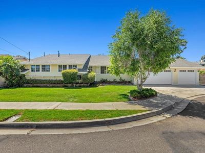 106 El Capitan Dr