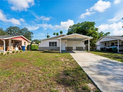 6229 50th Ave N