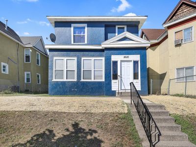 2620 Bloomington Ave