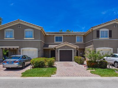 Property at 2257 SW Marshfield Ct, Port Saint Lucie, FL