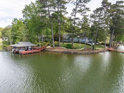 275 Lee Road 897
