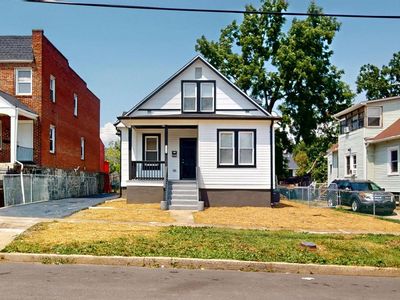 3024 Virginia Ave