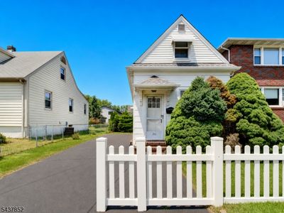 213 Kipp Ave