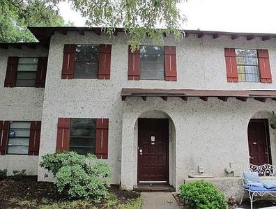 400 William Hilton Pkwy APT 54