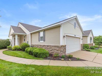 Property at 7403 Watermark Dr, Allendale, MI
