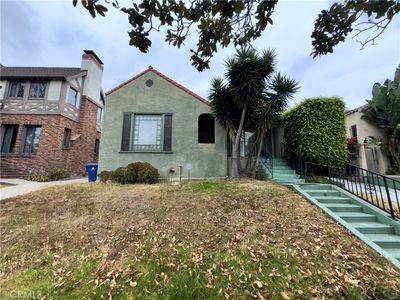 1228 S Citrus Ave