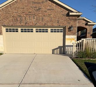 3326 Blossom Row
