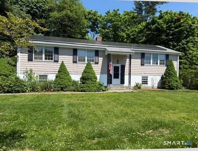 Property at 6 Lighthouse Lane, Norwalk, CT