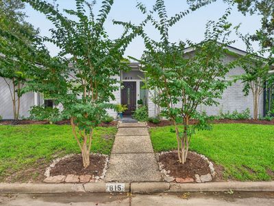 815 Bayou River Dr
