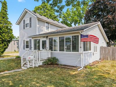 238 W Main St