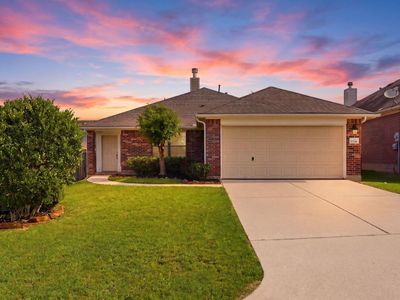 2304 Oakleaf Hills Cir