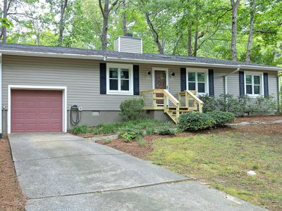 200 Honeysuckle Ln