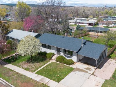 2632 W Saint Patrick St