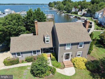100 W Pier St