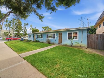 753 Scott Pl