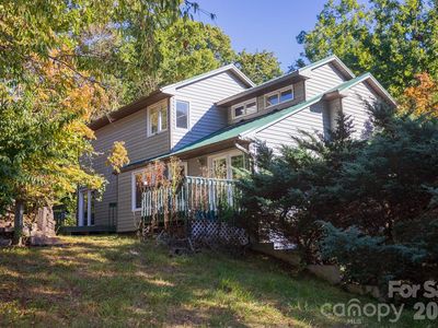 79 Pine Cone Dr