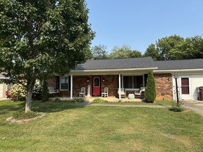 132 Meadowbrook Dr