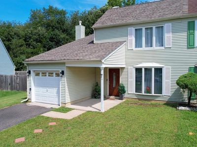 26 Dickenson Dr